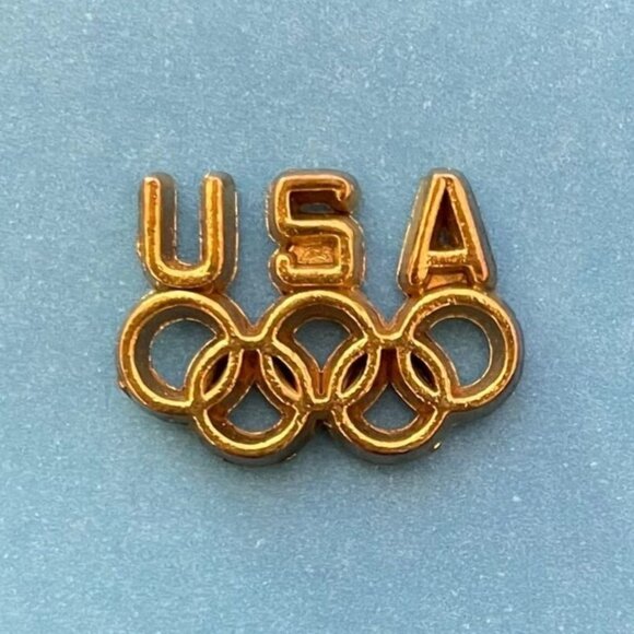 USA Olympic Rings Lapel Pin Gold Tone Collectible Sports Memorabilia Vintage Sty - Picture 1 of 8